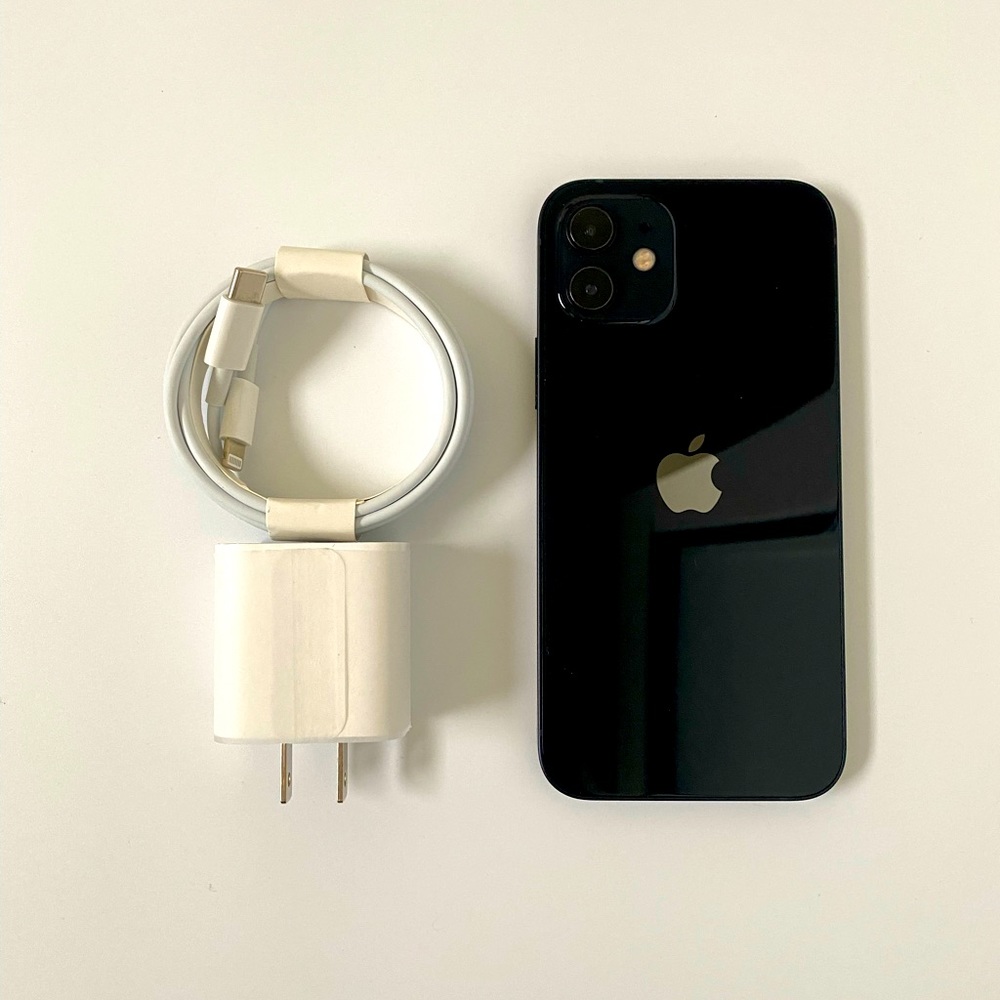 Iphone 12 fully unlocked